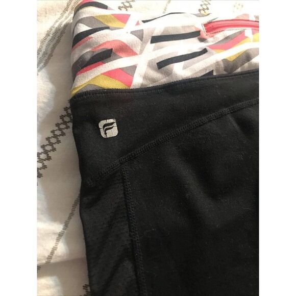 Fabletics Leggings Sz Small Knee Length Printed Pink Print Women's N - Picture 5 of 8